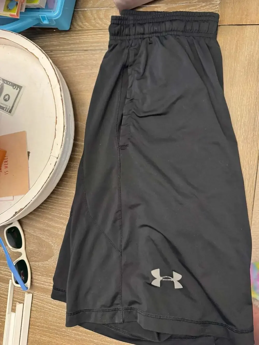 Under Armour Men's Loose Fit Athletic Shorts with Branded Elastic Waistband